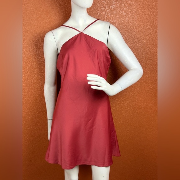 Lulu's Strappy Red Backless Dress Size Medium. E18 - Picture 13 of 13